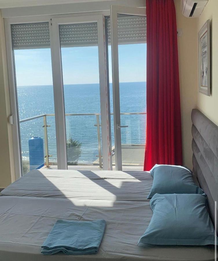 Holiday Home Sakes Luaran gambar