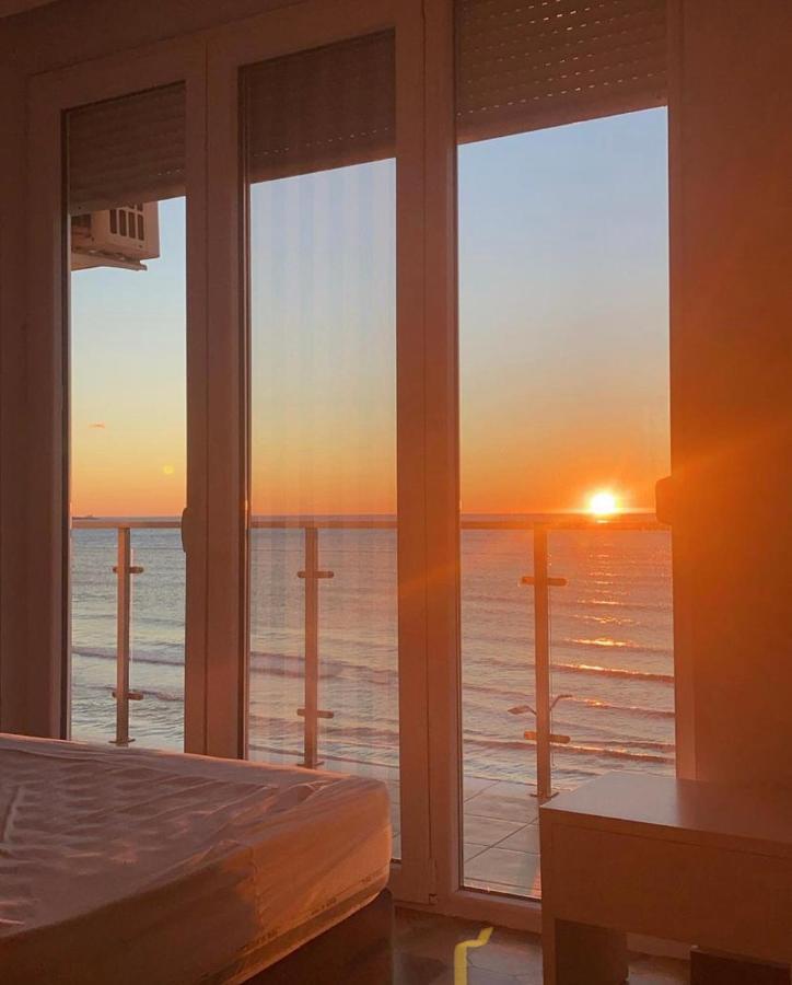 Holiday Home Sakes Luaran gambar